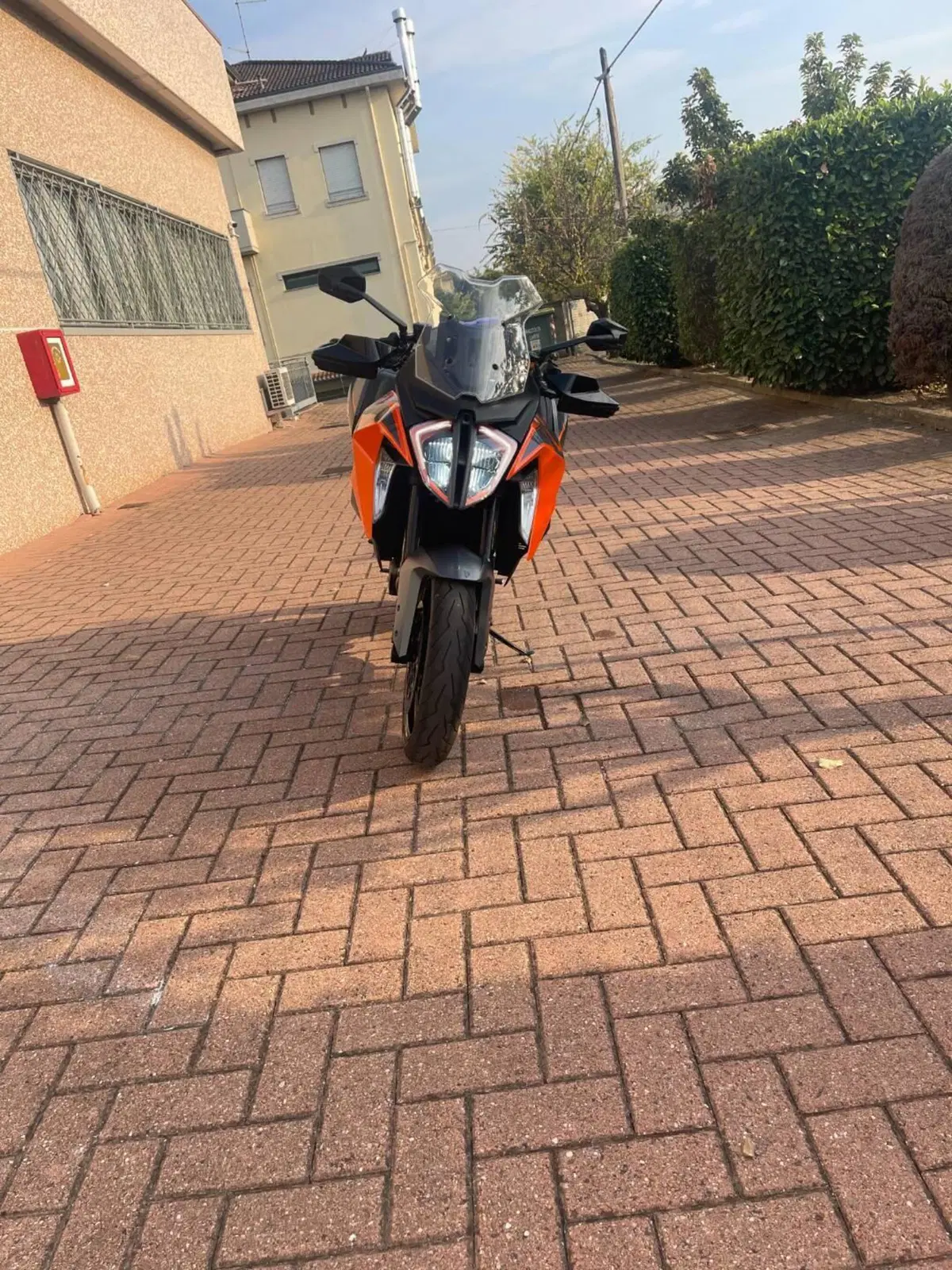 KTM 1290 Super Duke GT (2021 - 25) (2)