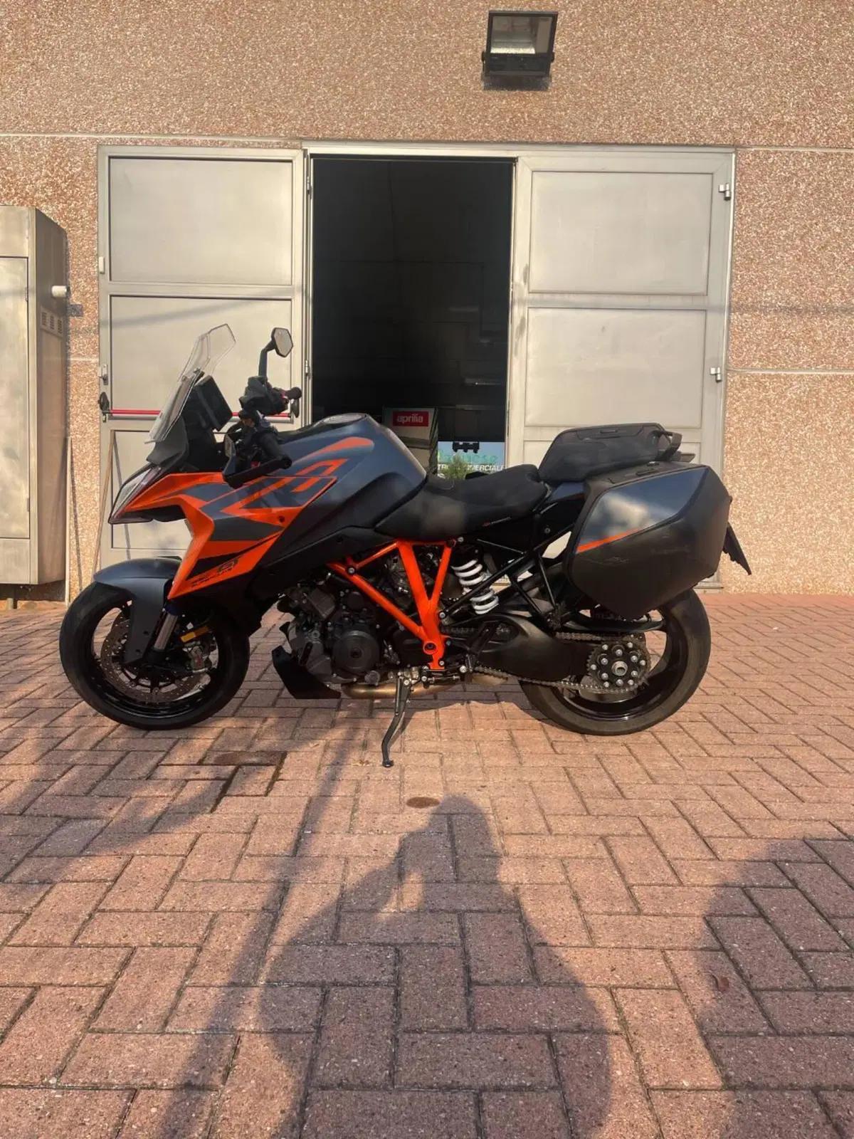 KTM 1290 Super Duke GT (2021 - 25) (3)