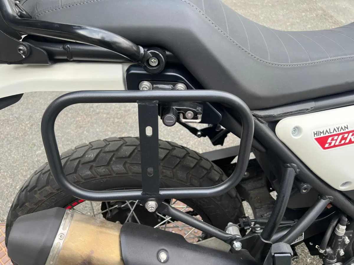 Royal Enfield Scram 411 (2022 - 24) (13)