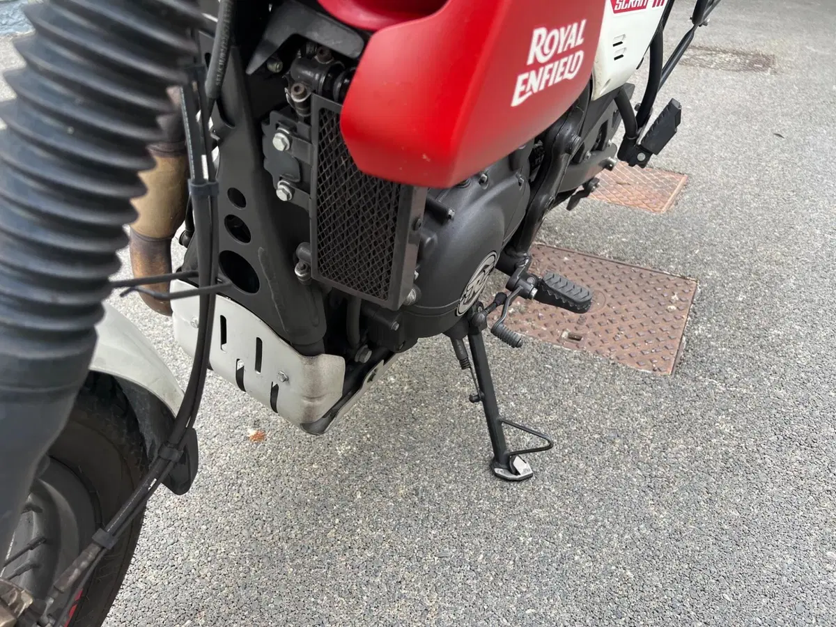 Royal Enfield Scram 411 (2022 - 24) (15)