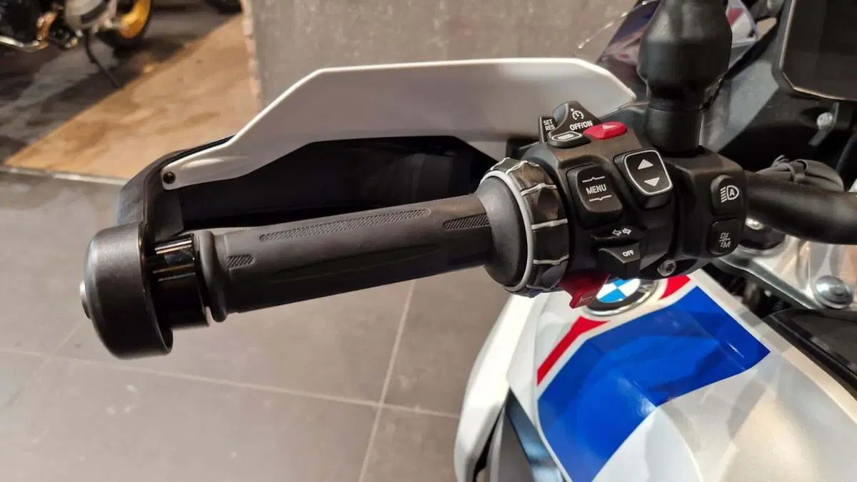 Bmw R 1300 GS ASA (2024 - 26) (8)