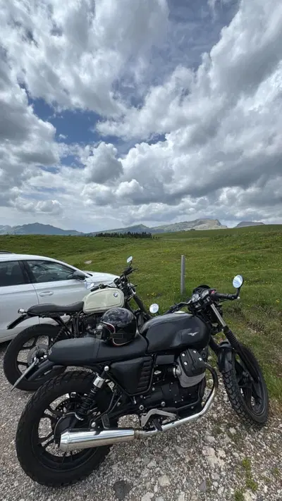 Moto Guzzi V7 Stone (2012 - 15) usata