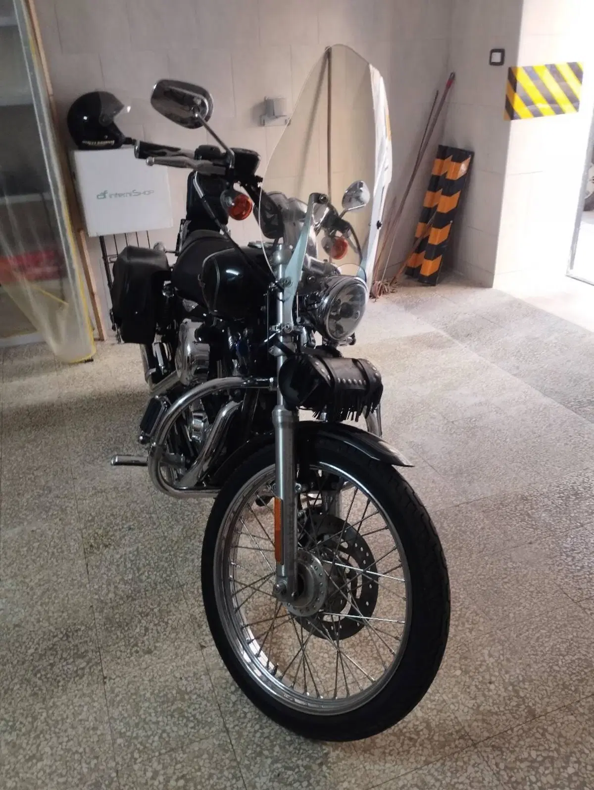 Harley-Davidson 1200 Custom (2007 - 13) - XL 1200C (4)