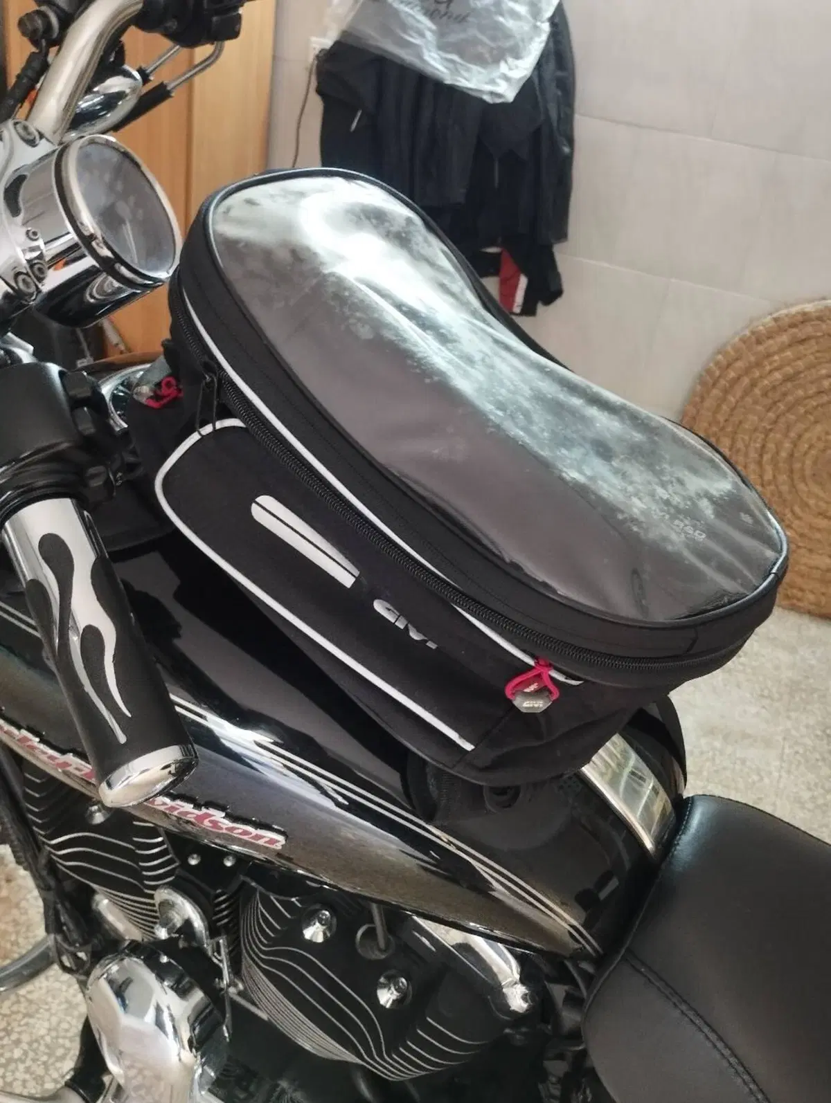Harley-Davidson 1200 Custom (2007 - 13) - XL 1200C (11)