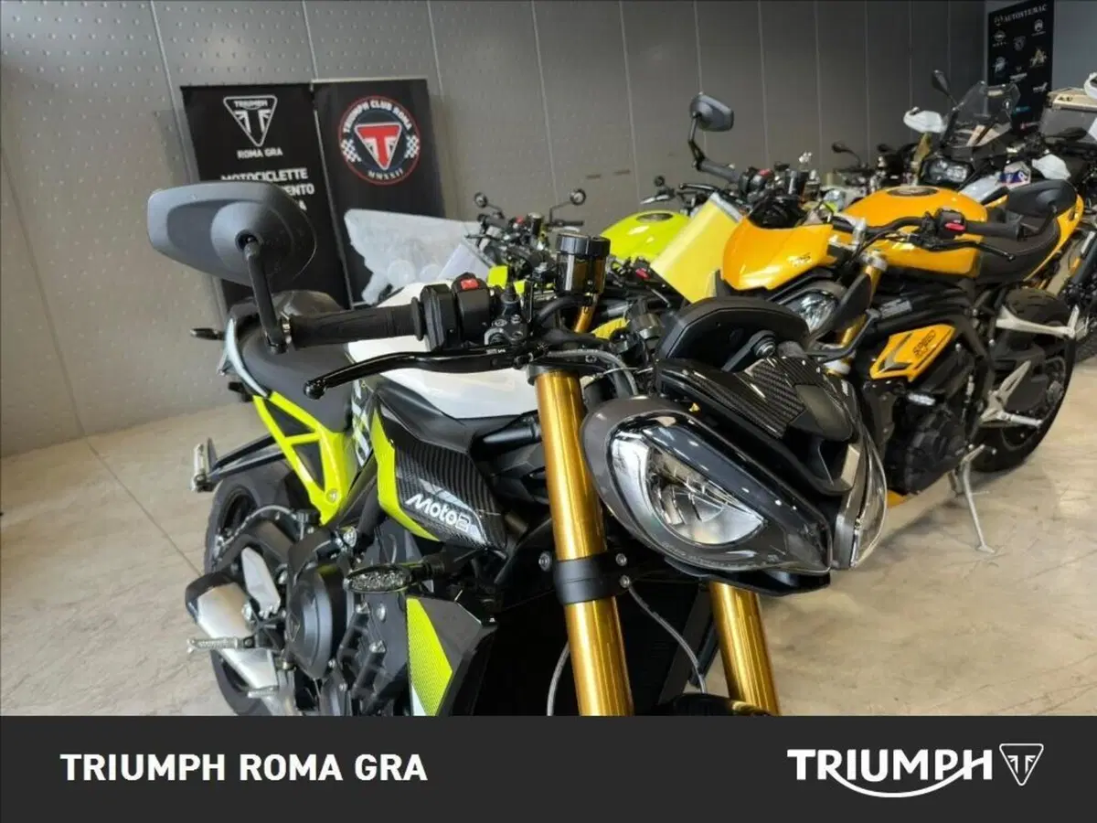 Triumph Street Triple 765 Moto2 (2026) (11)