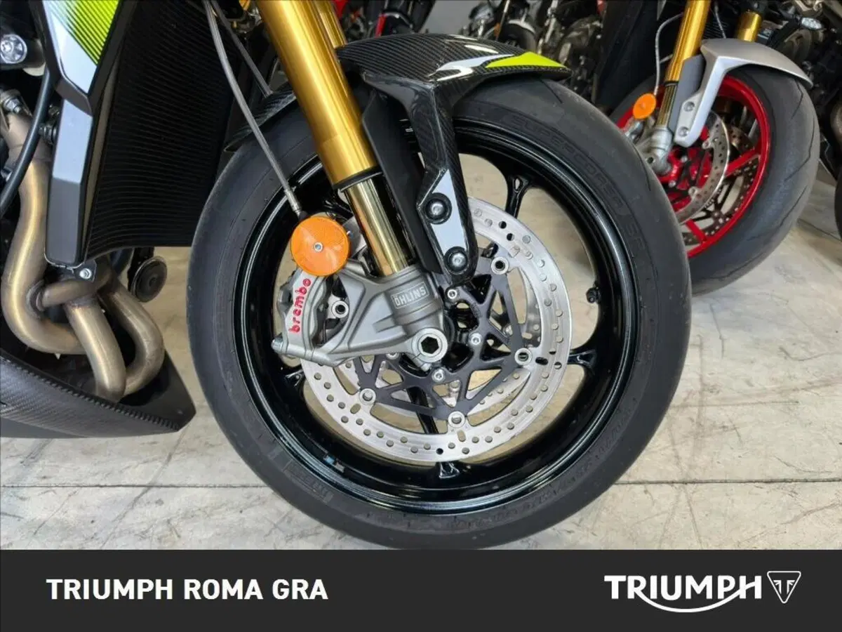 Triumph Street Triple 765 Moto2 (2026) (7)