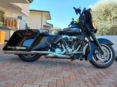 Harley-Davidson 1584 Street Glide (2008 - 10) - FLHX usata