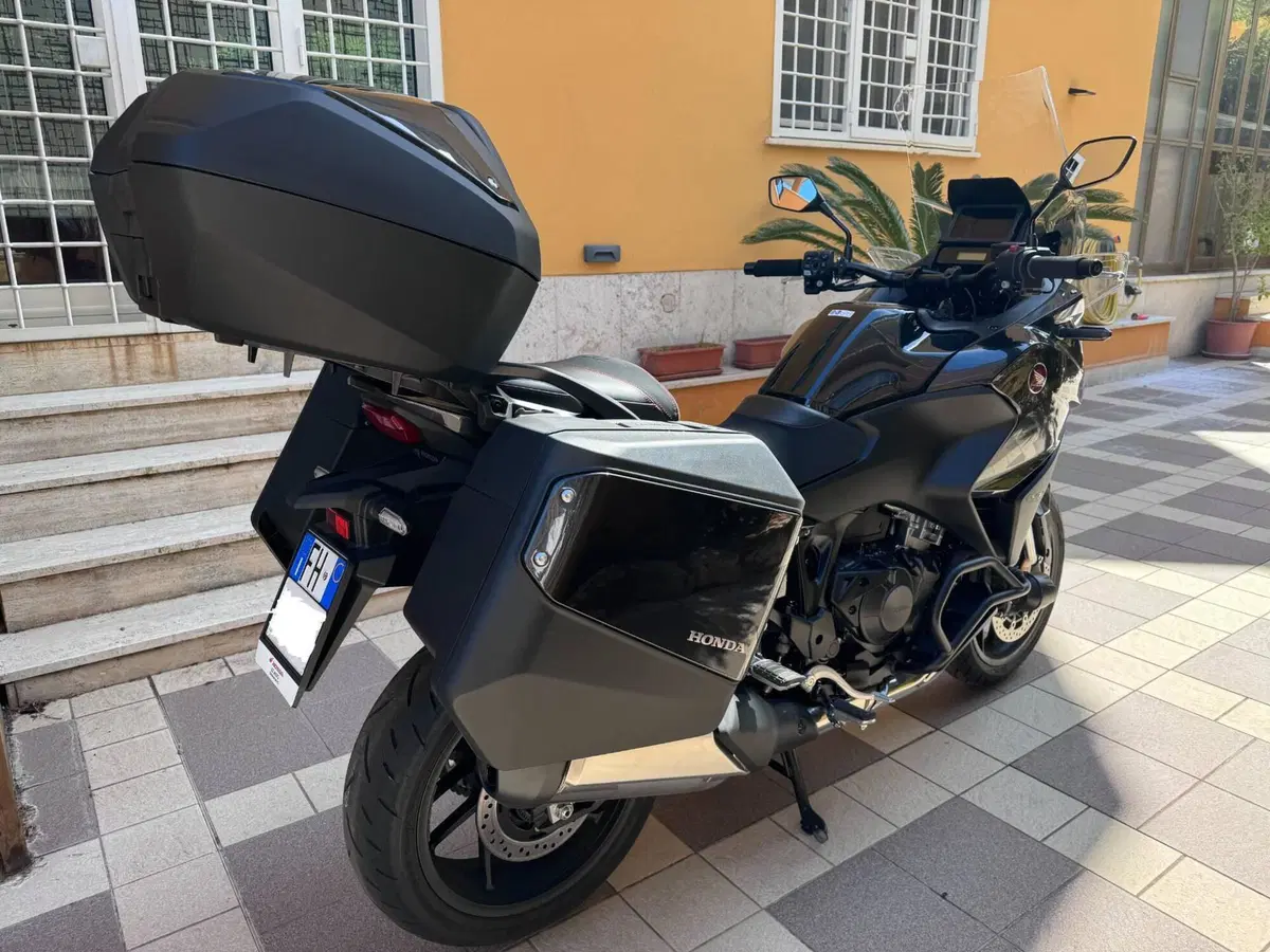 Honda NT 1100 Travel (2022 - 24) (2)