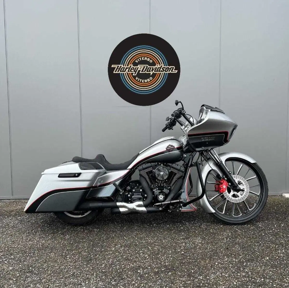 Harley-Davidson 1690 Road Glide Special (2013 - 16)