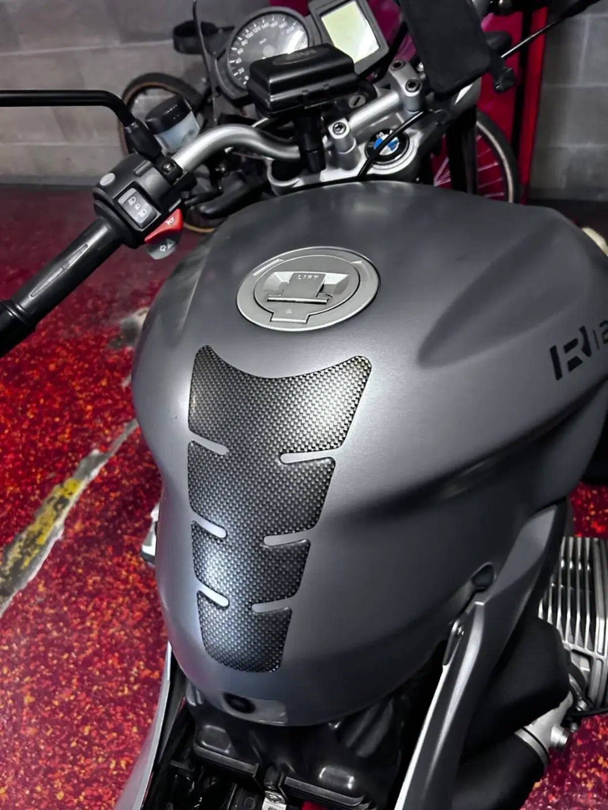 Bmw R 1200 R (2006 - 11) (4)