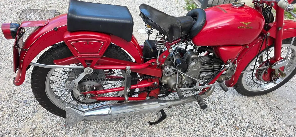 Moto Guzzi FALCONE TURISMO (6)