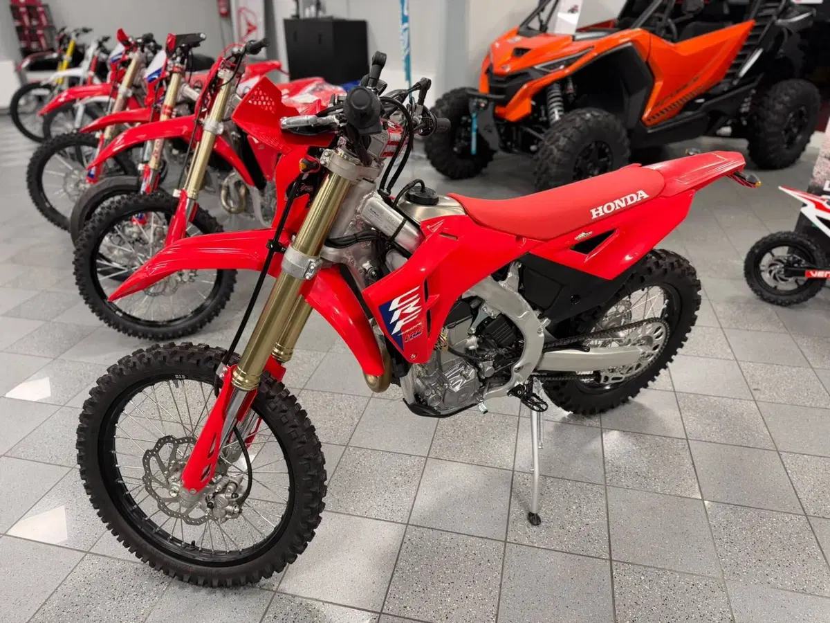 Honda CRF 450RX Enduro (2026) (6)
