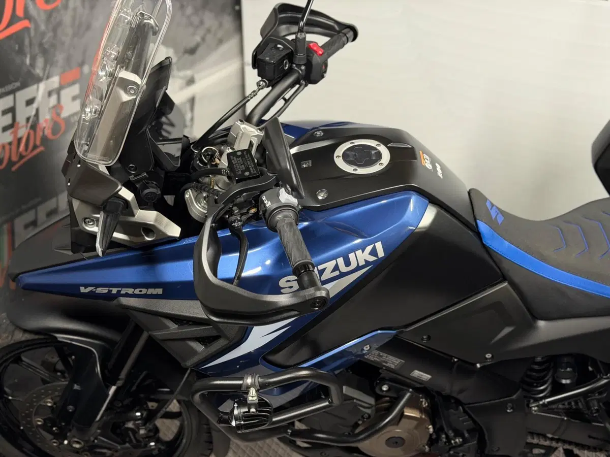 Suzuki V-Strom 1050SE (2023 - 24) (10)