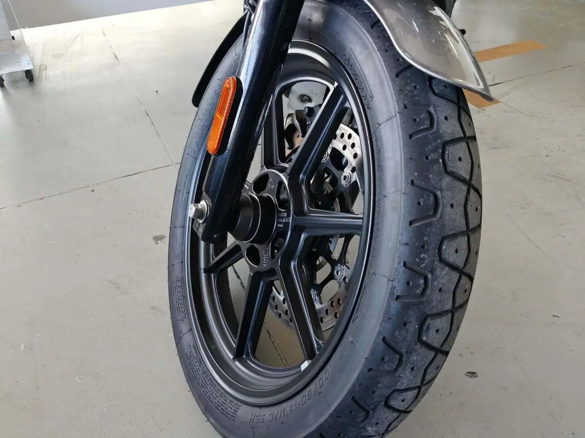 Royal Enfield Continental GT 650 (2021 - 26) (3)