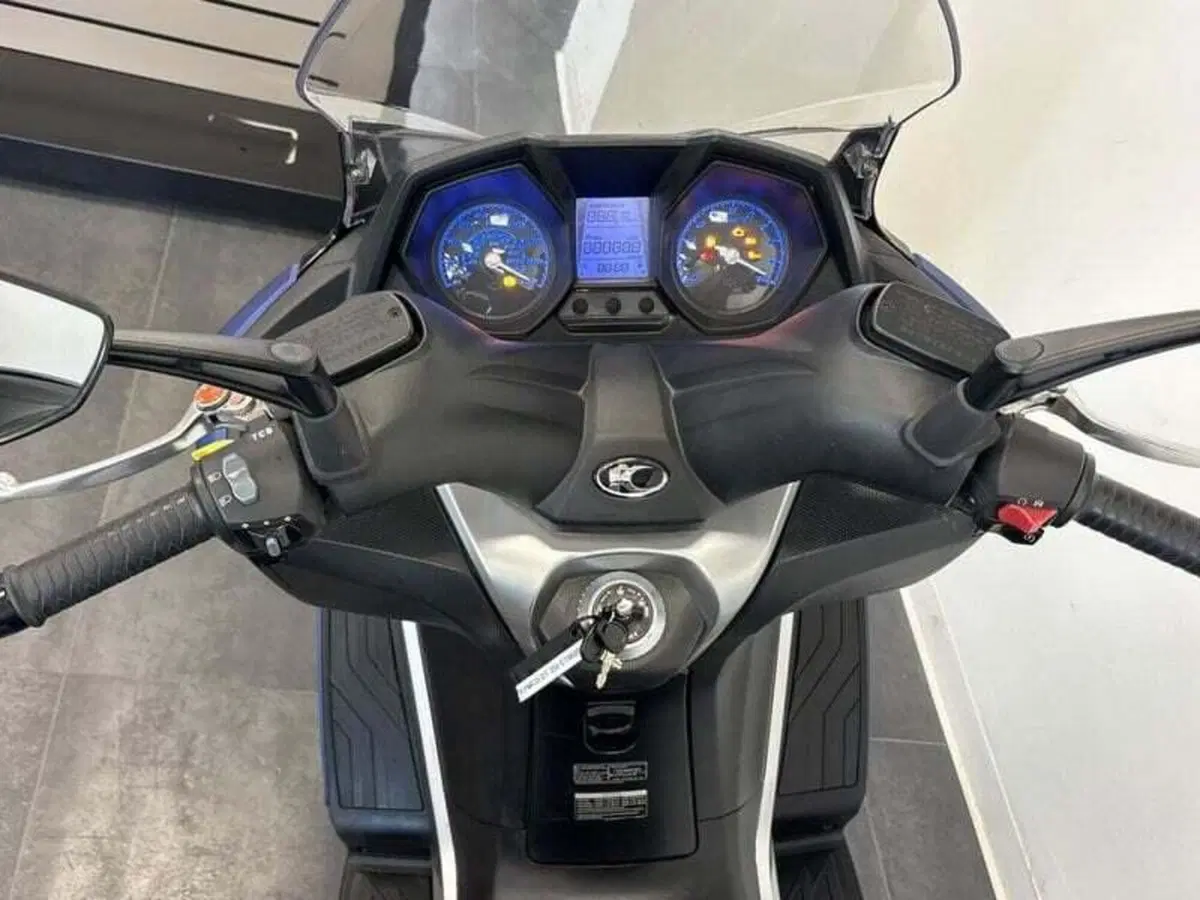 Kymco Downtown 350i ABS (2016 - 20) (4)