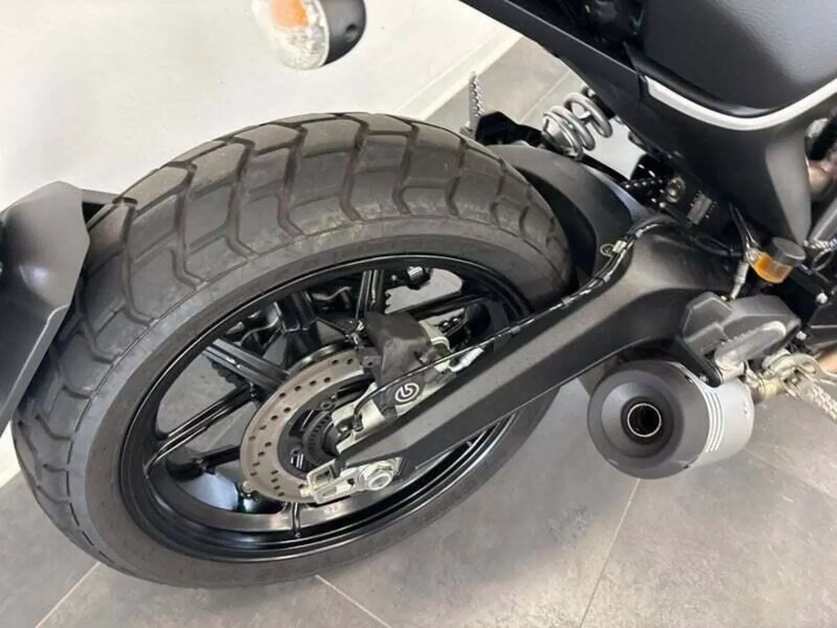 Ducati Scrambler 800 Icon Dark (2021 - 22) (9)