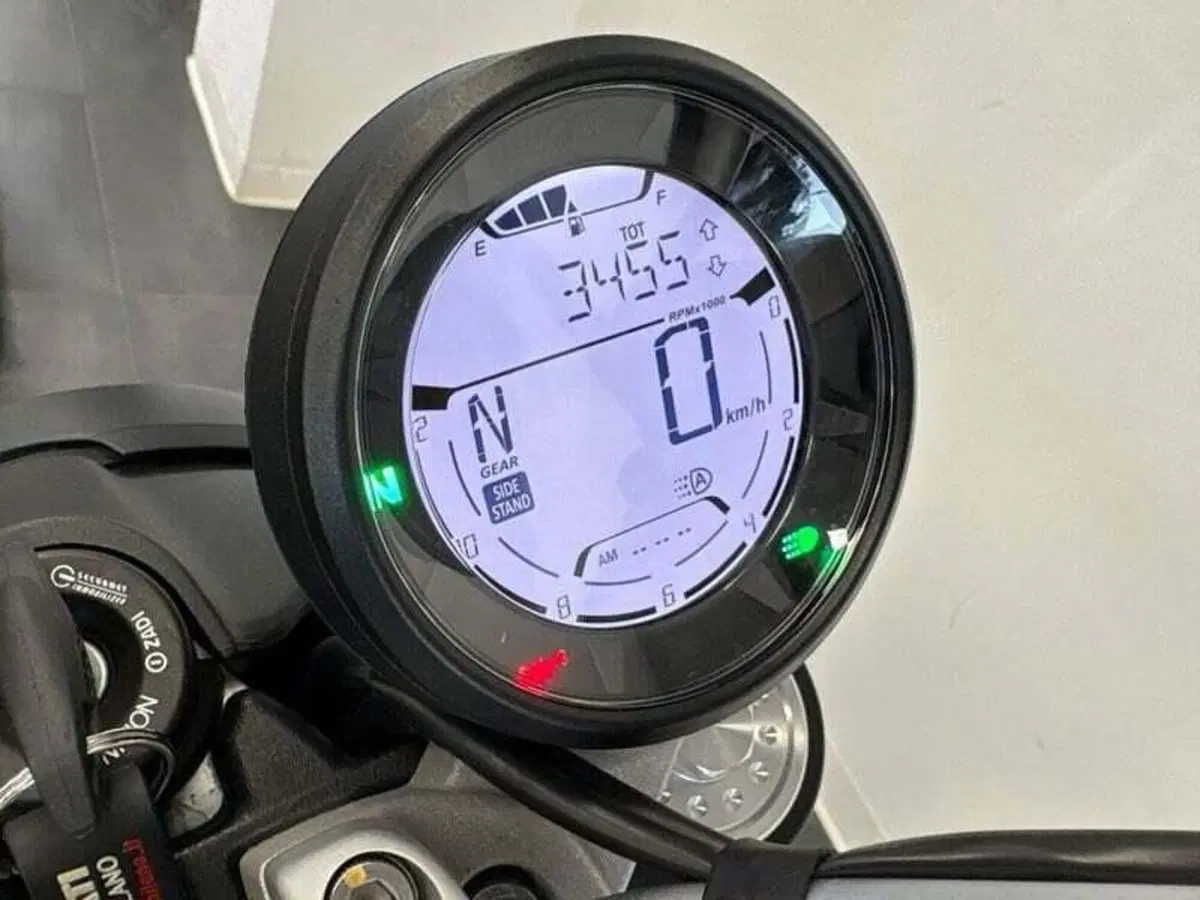 Ducati Scrambler 800 Icon Dark (2021 - 22) (3)
