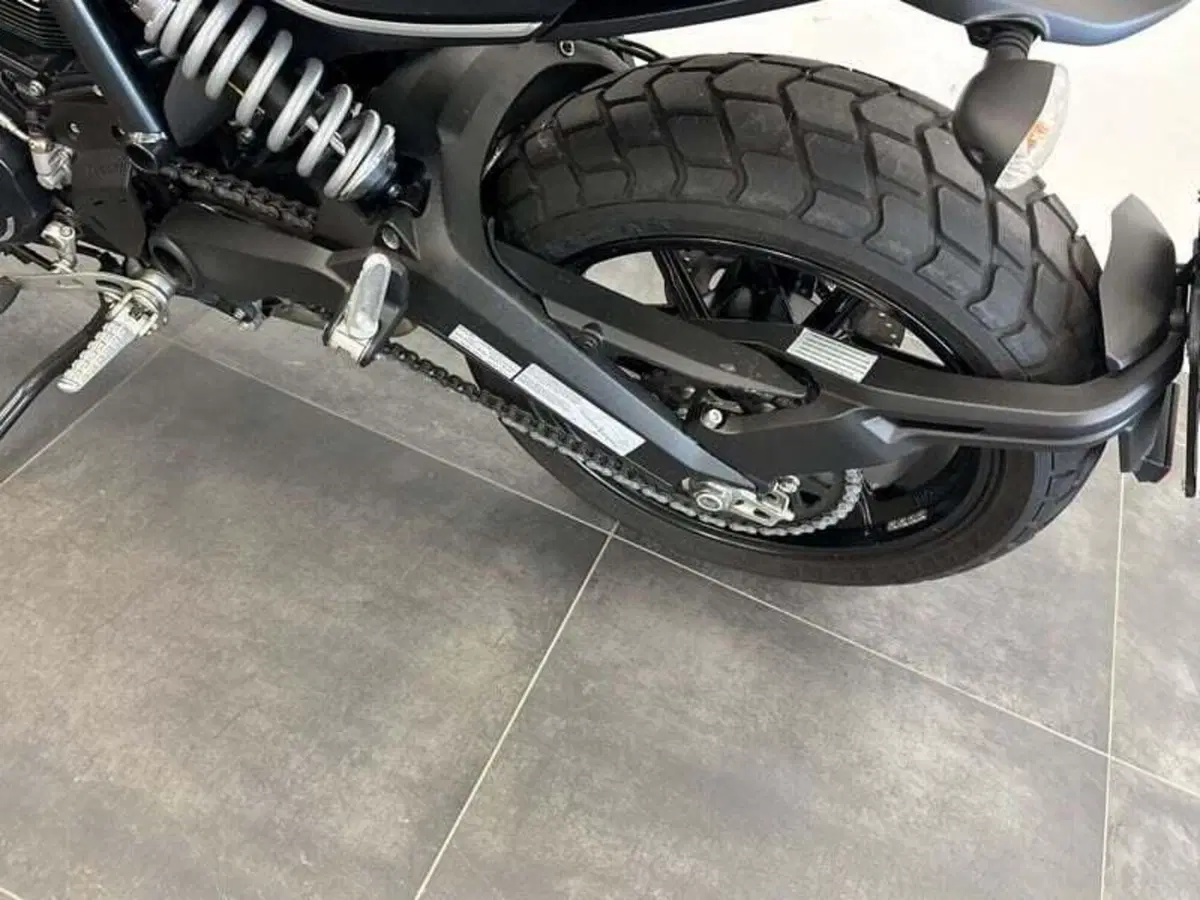 Ducati Scrambler 800 Icon Dark (2021 - 22) (8)