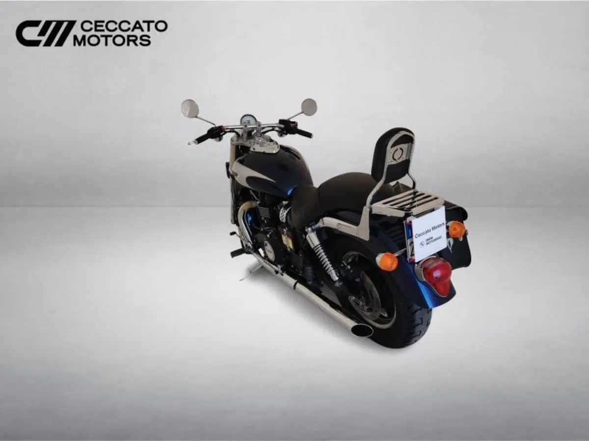 Triumph Speedmaster 865 (2005 - 10) (7)