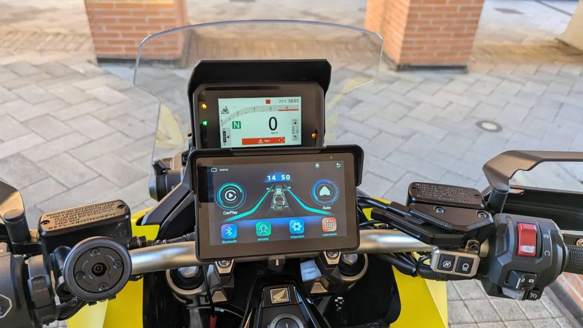 Honda X-ADV 750 Adventure (2025 - 26) (4)
