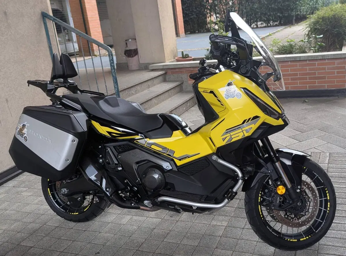 Honda X-ADV 750 Adventure (2025 - 26) (2)
