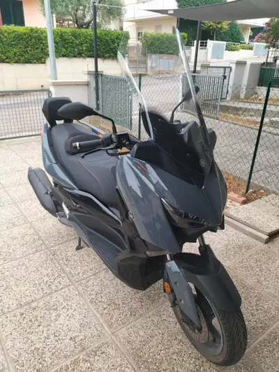 Yamaha X-Max 125 Tech Max (2021 - 24) usata