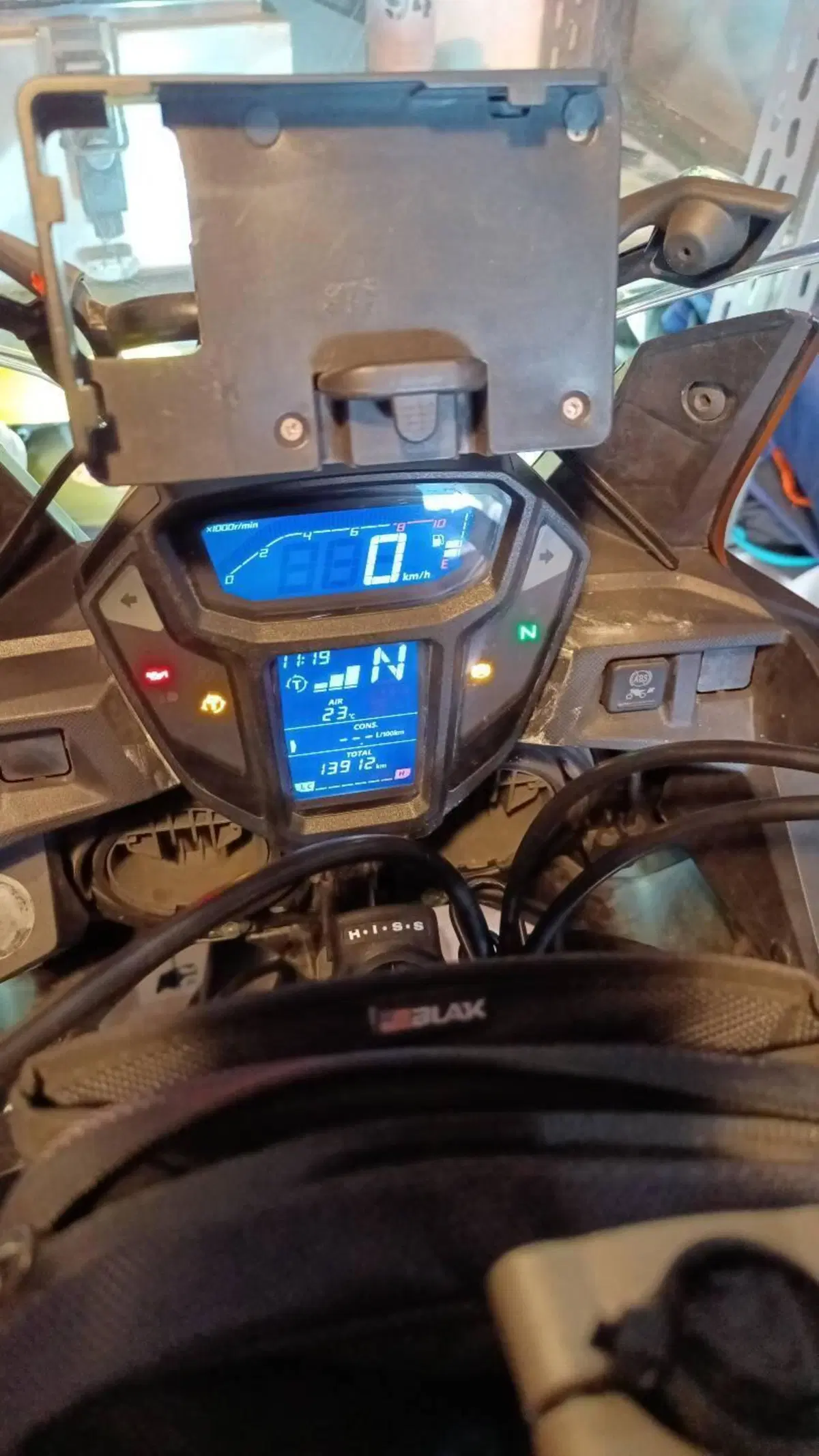 Honda Africa Twin CRF 1000L (2016 - 17) (3)