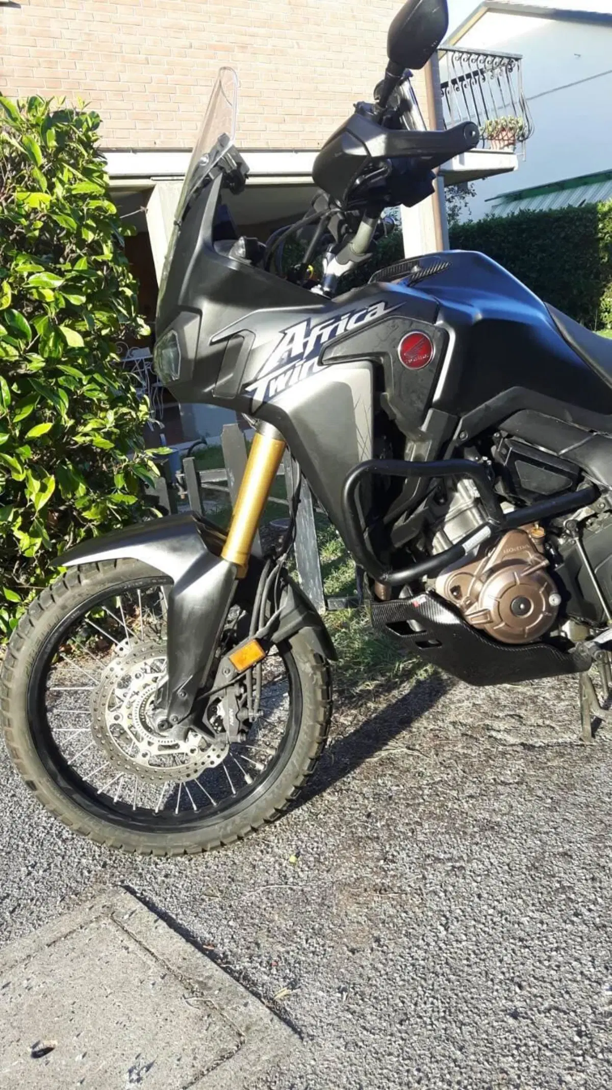 Honda Africa Twin CRF 1000L (2016 - 17) (10)