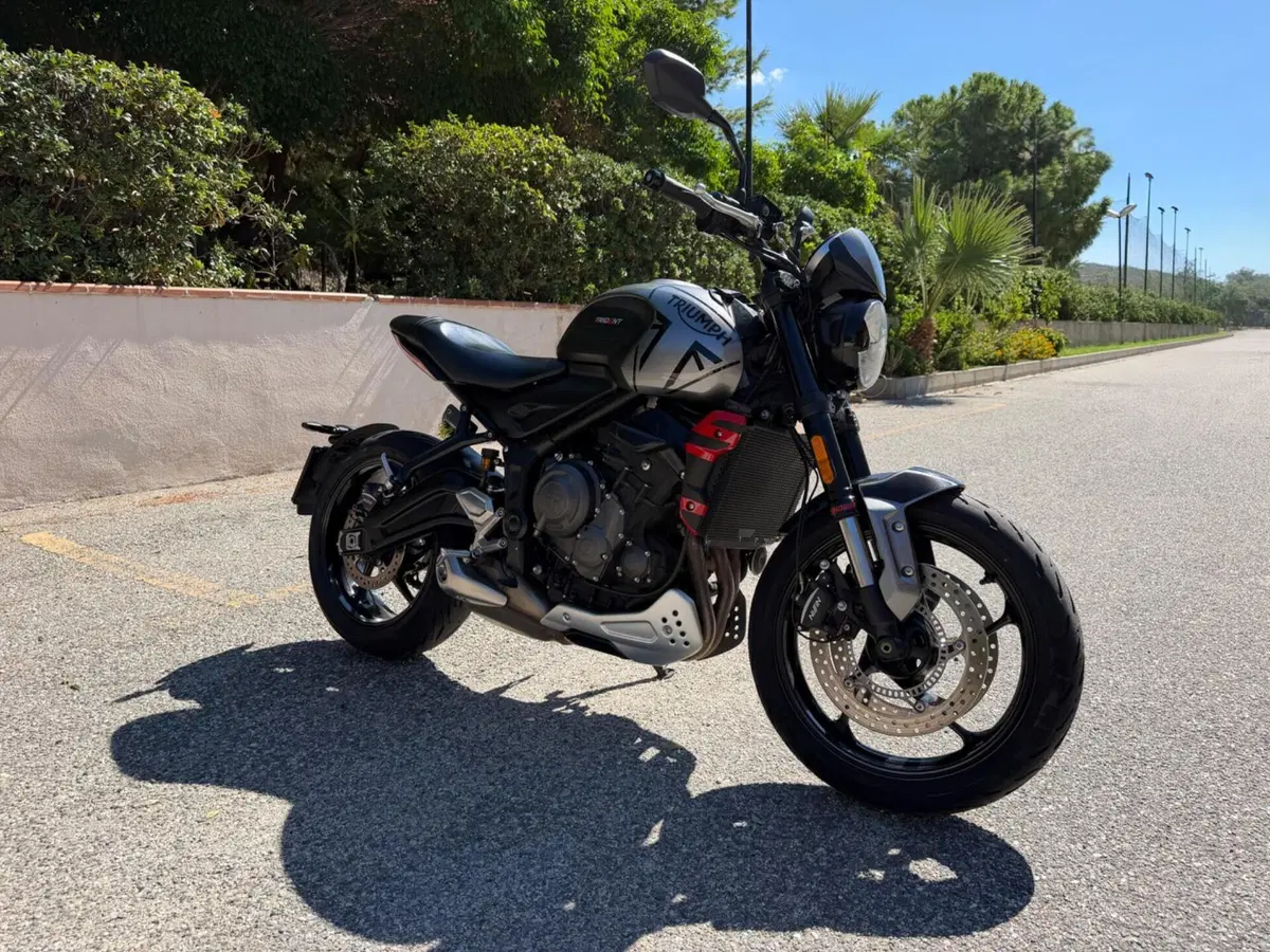 Triumph Trident 660 (2021 - 24) (3)