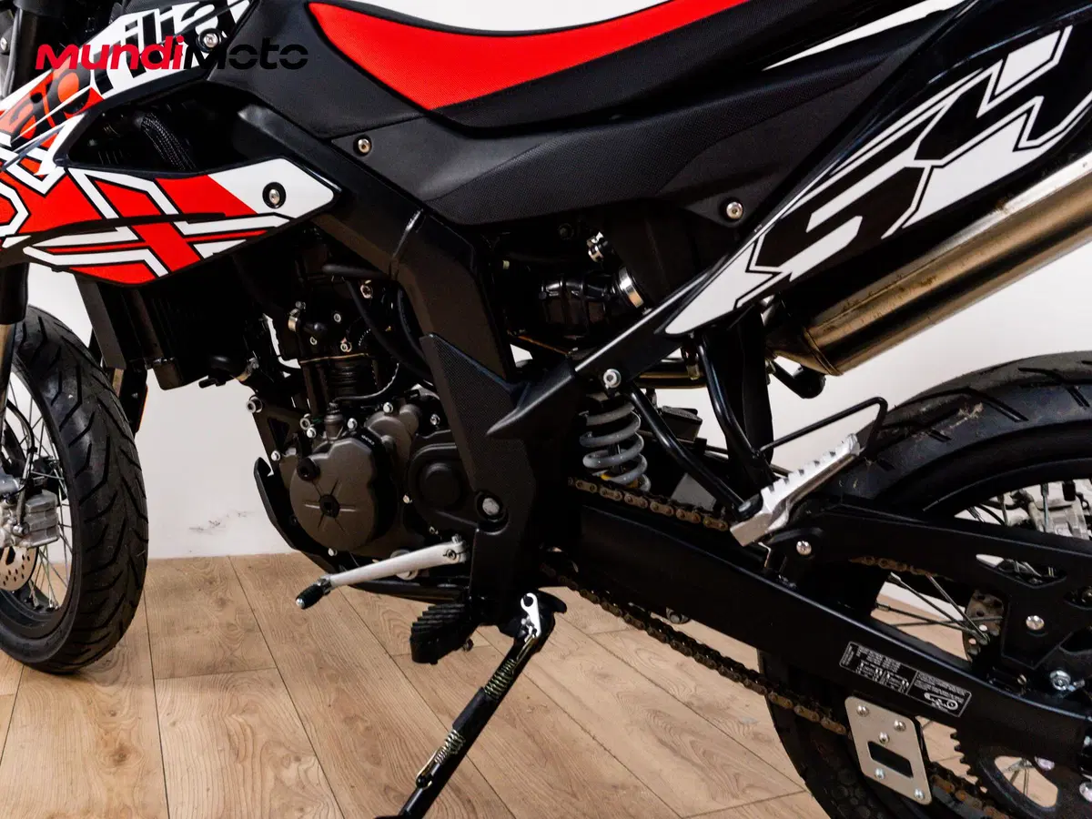 Aprilia SX 125 (2025 - 26) (10)