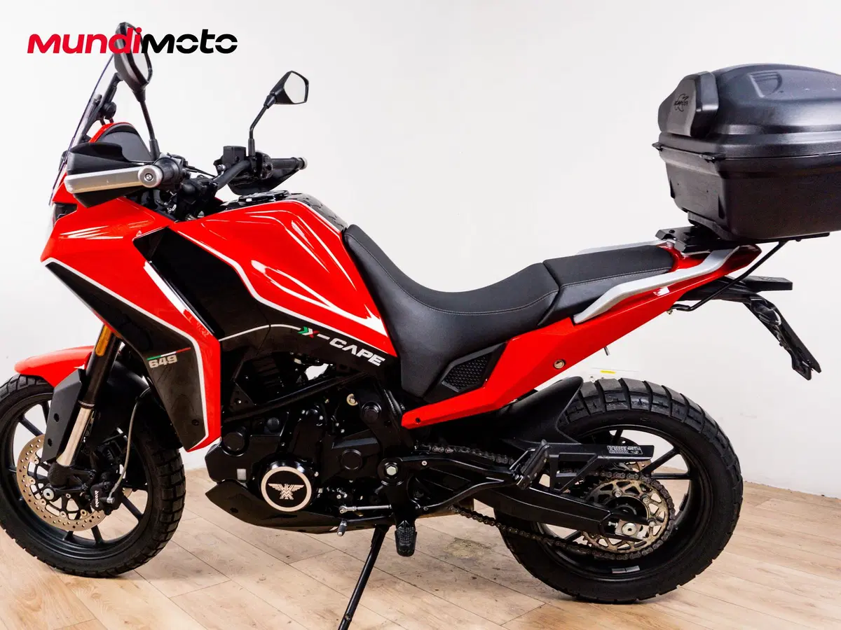 Moto Morini X-Cape 650 (2021 - 26) (6)