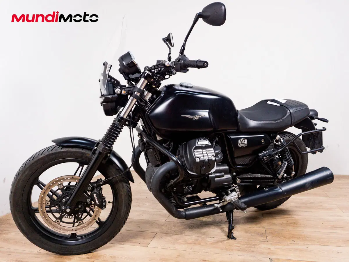 Moto Guzzi V7 850 Stone Special Abs (2021) (8)