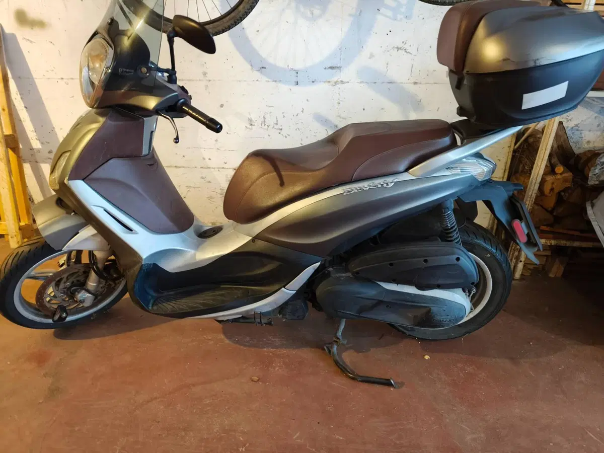 Piaggio Beverly 350 ABS (2016 - 20)