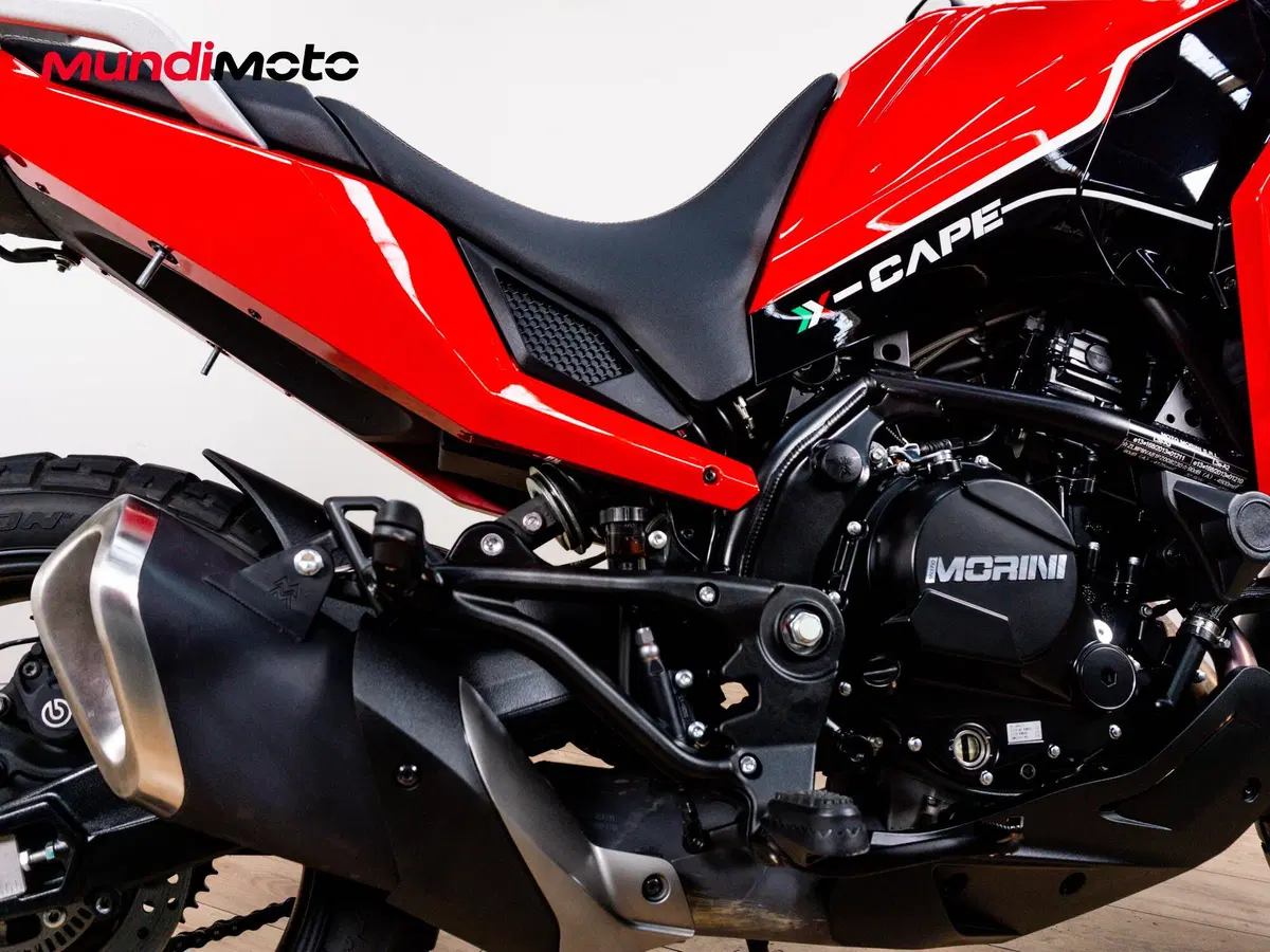 Moto Morini X-Cape 650 (2021 - 26) (4)