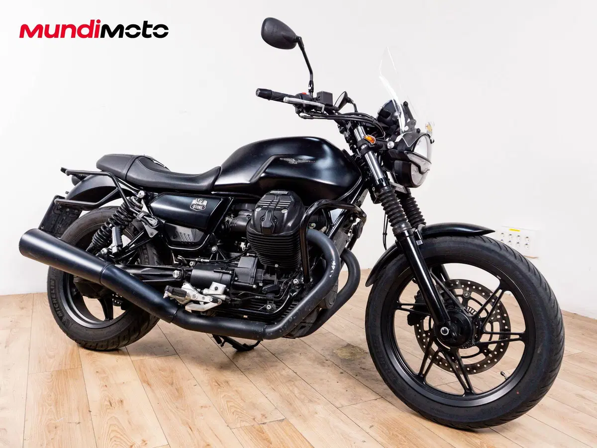 Moto Guzzi V7 850 Stone Special Abs (2021) (2)