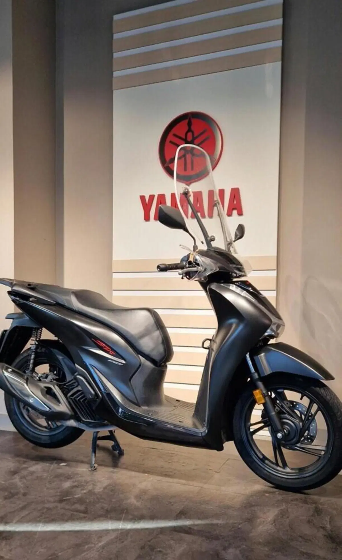 Honda SH 150i (2020 - 23) (2)