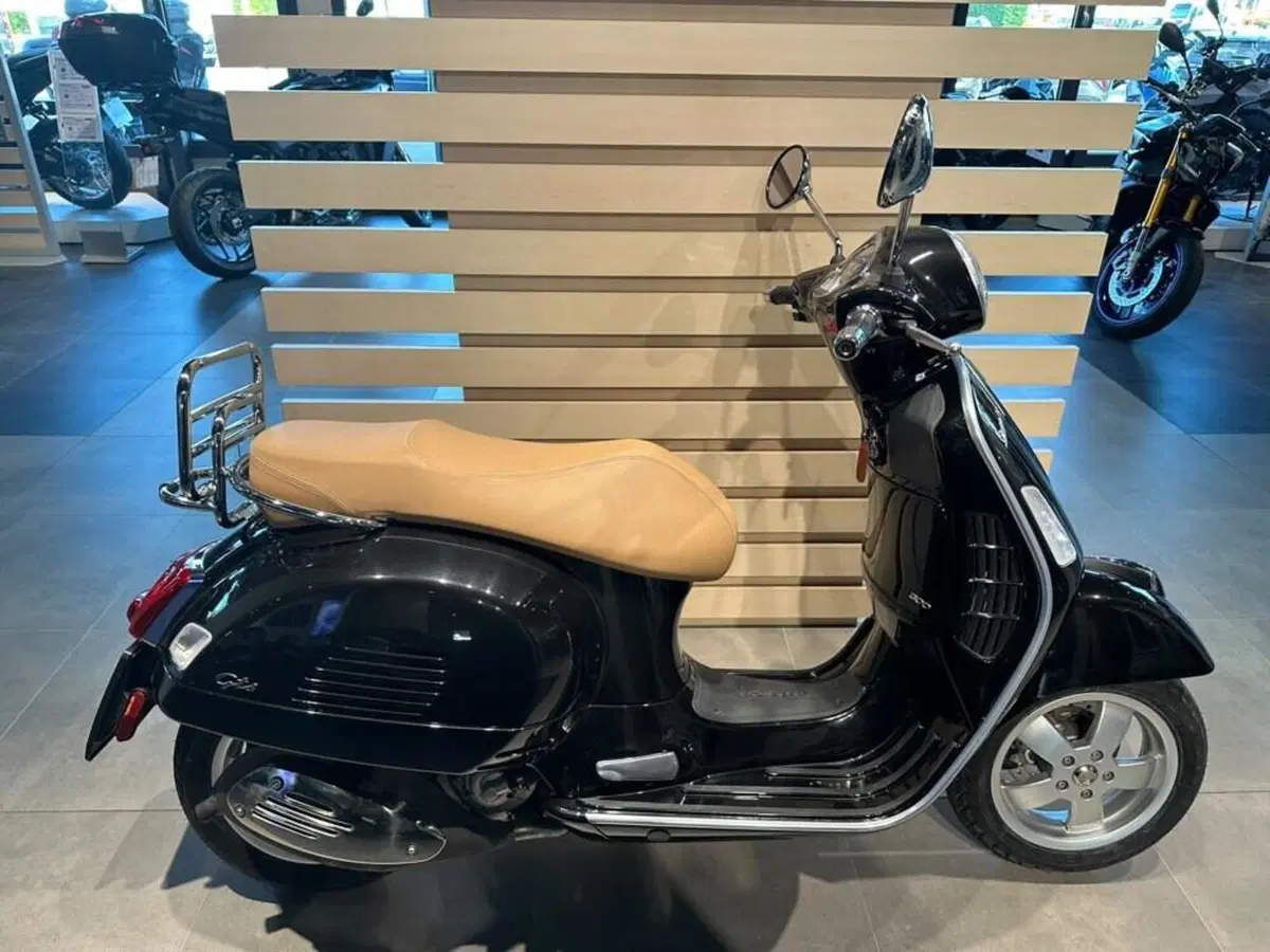 Piaggio 1 (2022 - 26) (2)