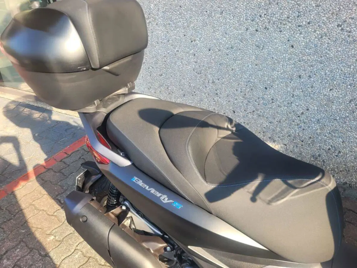 Piaggio Beverly 310 S (2025 - 26) (2)