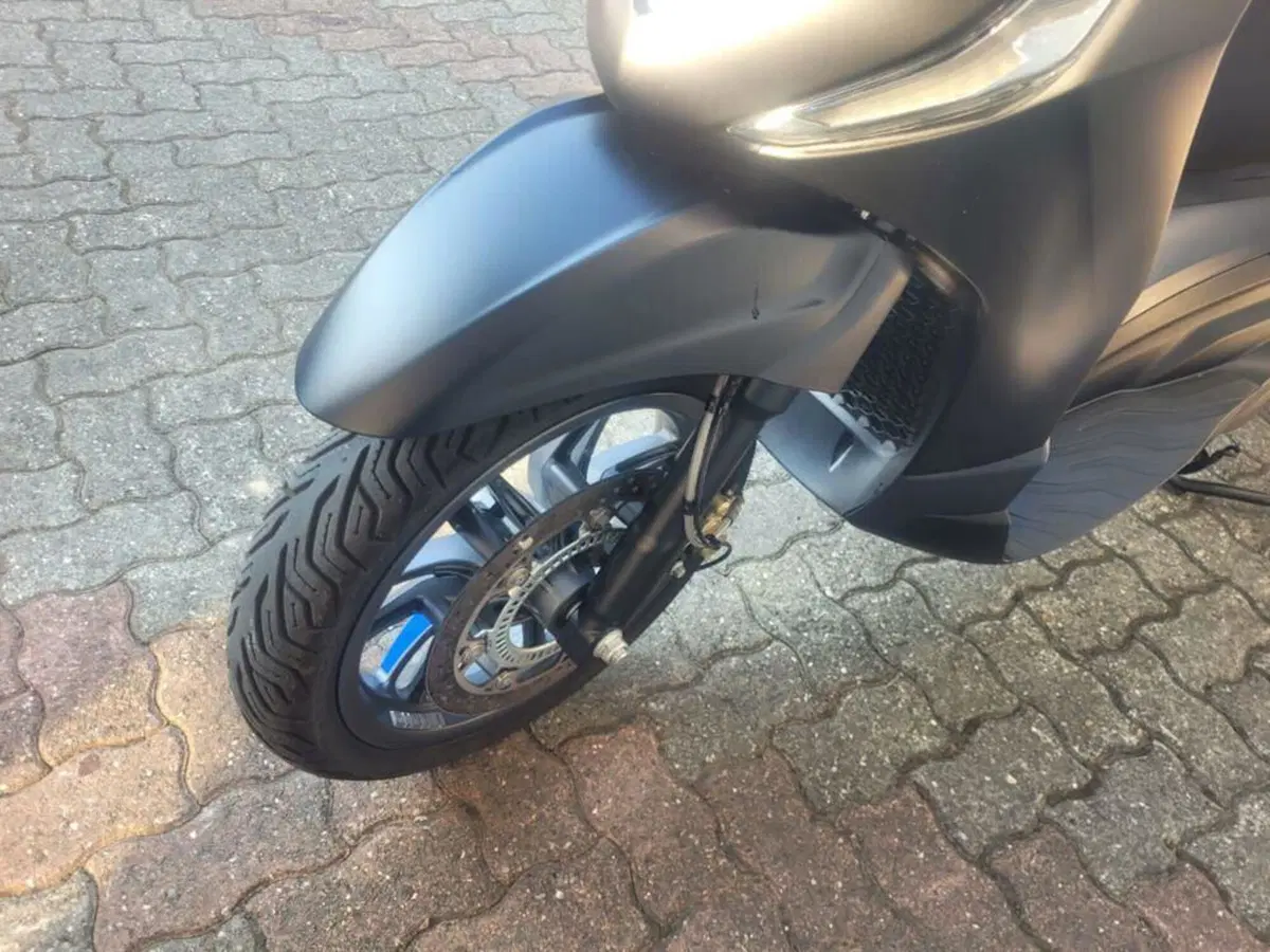 Piaggio Beverly 310 S (2025 - 26) (6)