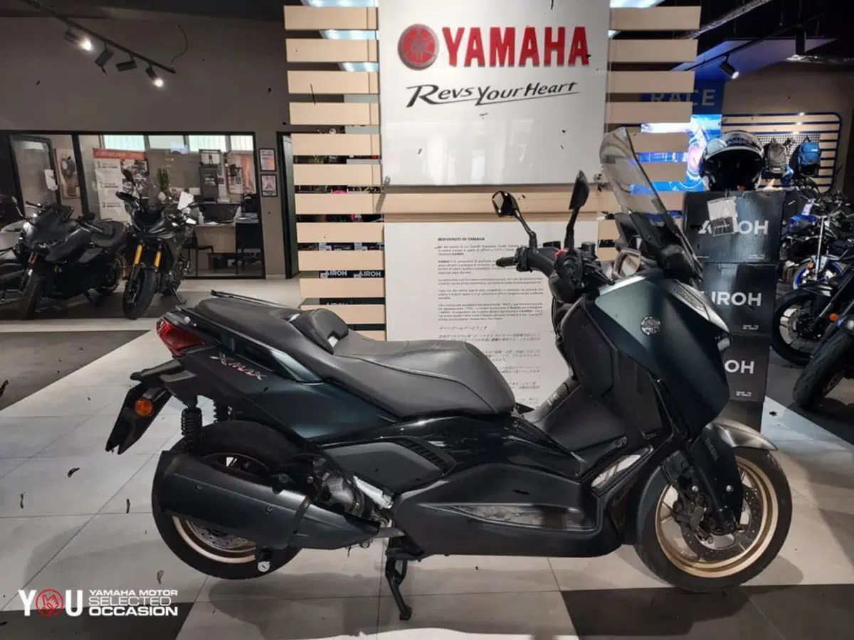 Yamaha X-Max 300 Tech Max (2021 - 24) (7)