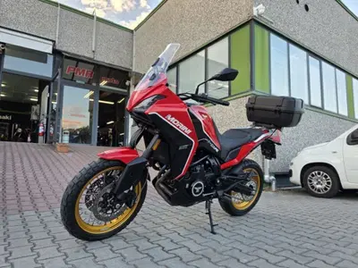 Moto Morini X-Cape 650 Gold Wheels Edition (2022 - 26) usata