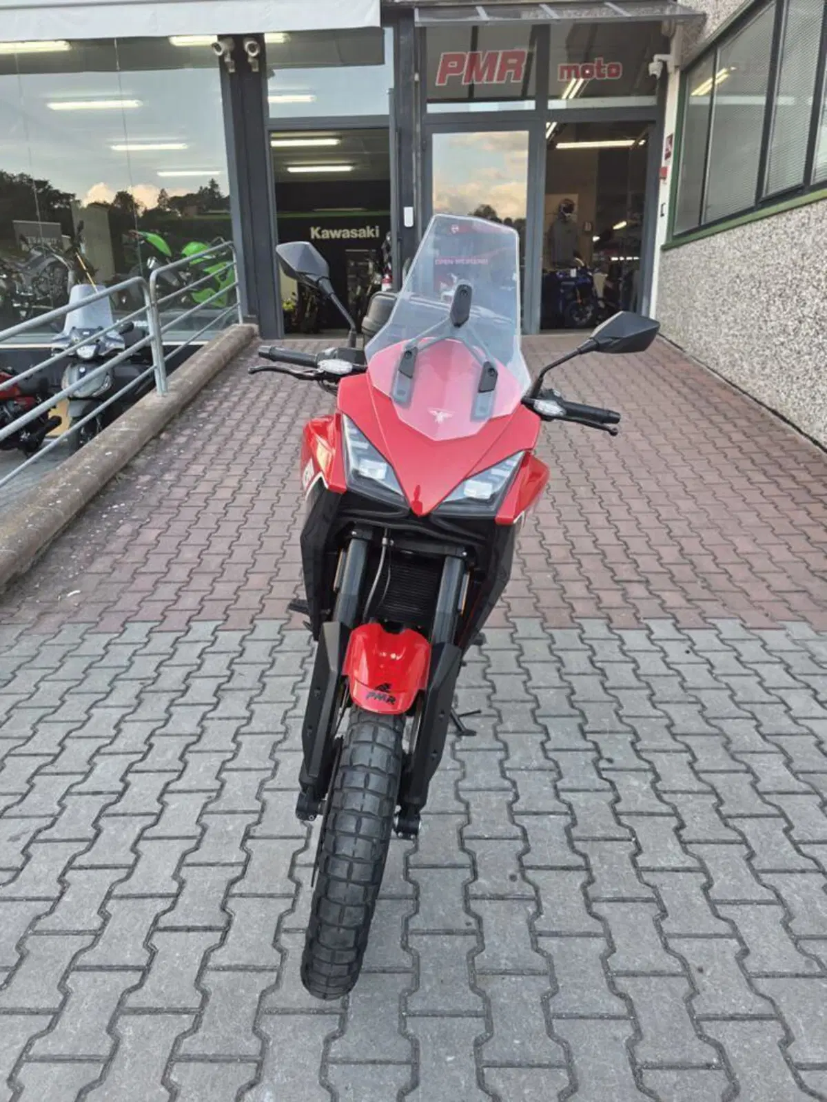 Moto Morini X-Cape 650 Gold Wheels Edition (2022 - 26) (5)
