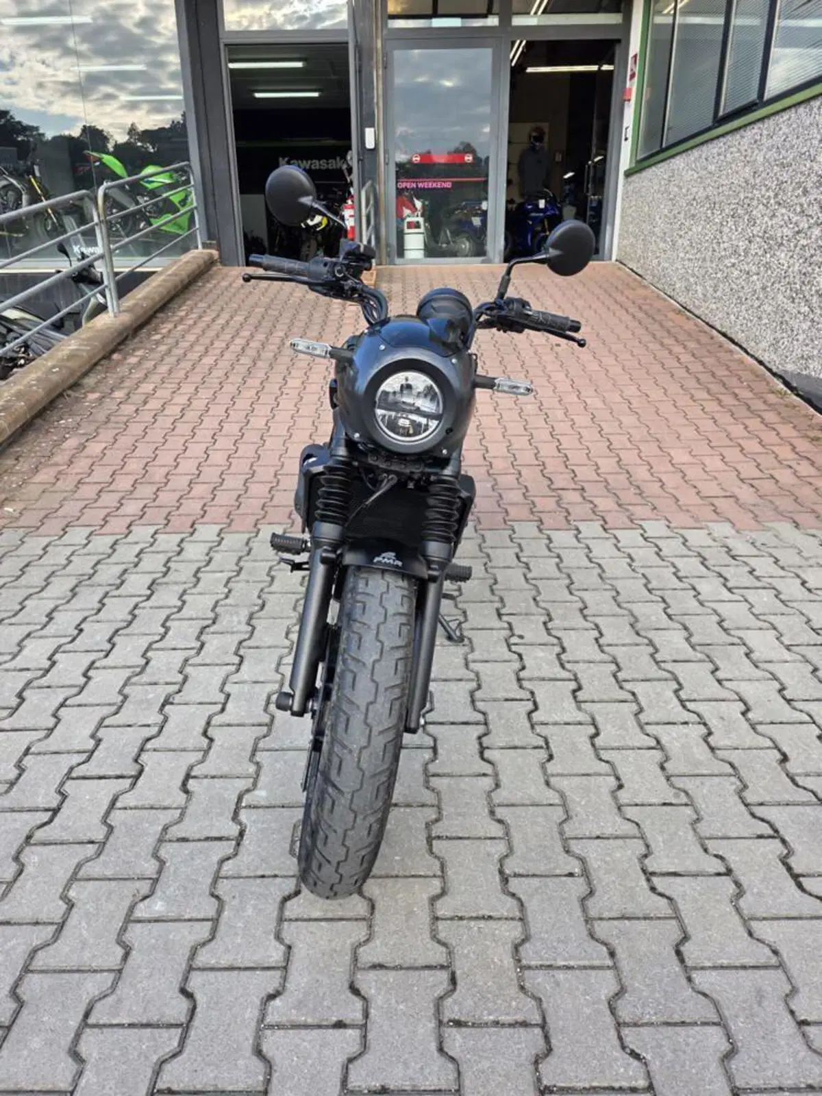 Kawasaki Eliminator 500 SE (2024 - 27) (5)