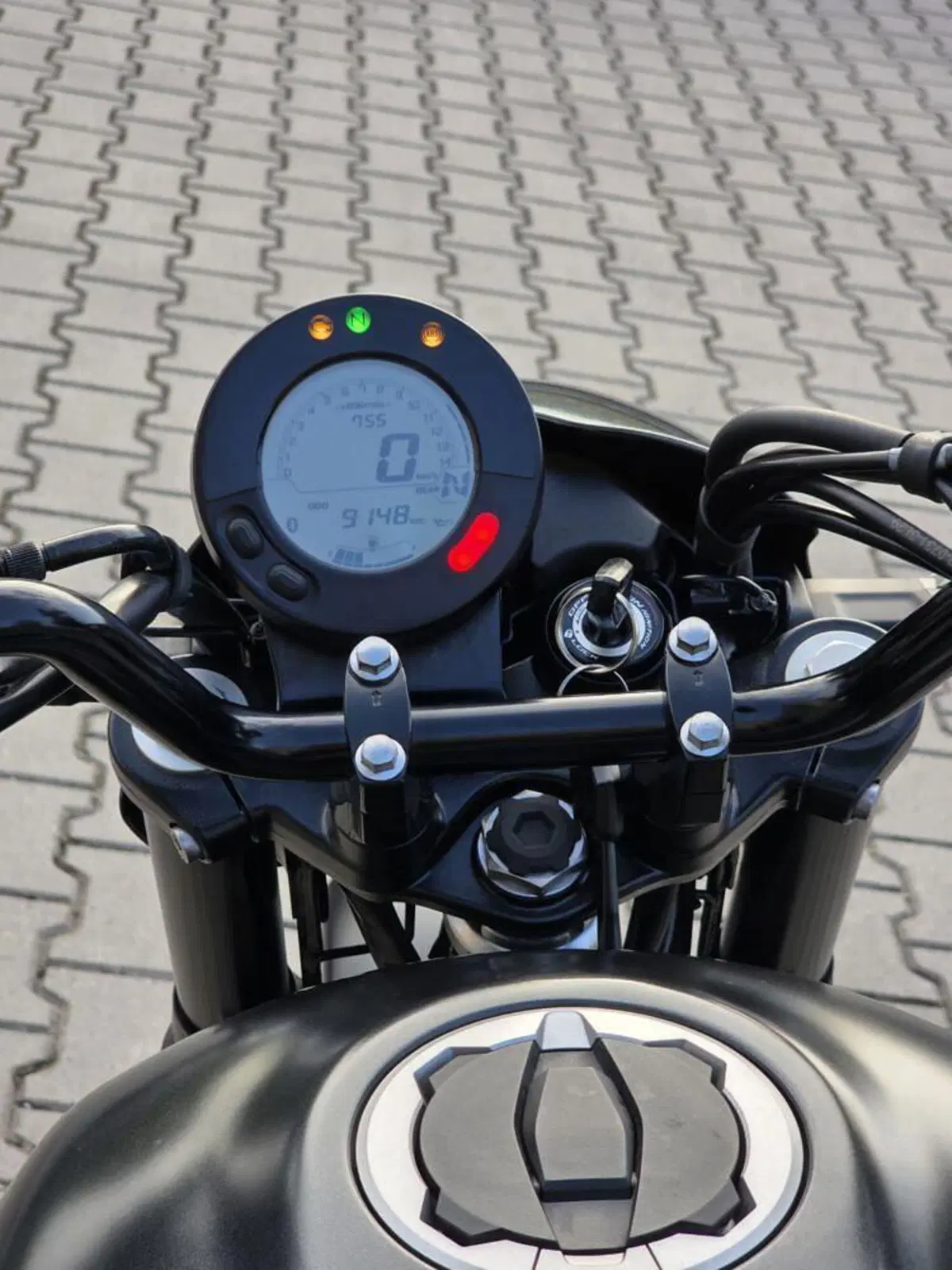 Kawasaki Eliminator 500 SE (2024 - 27) (7)