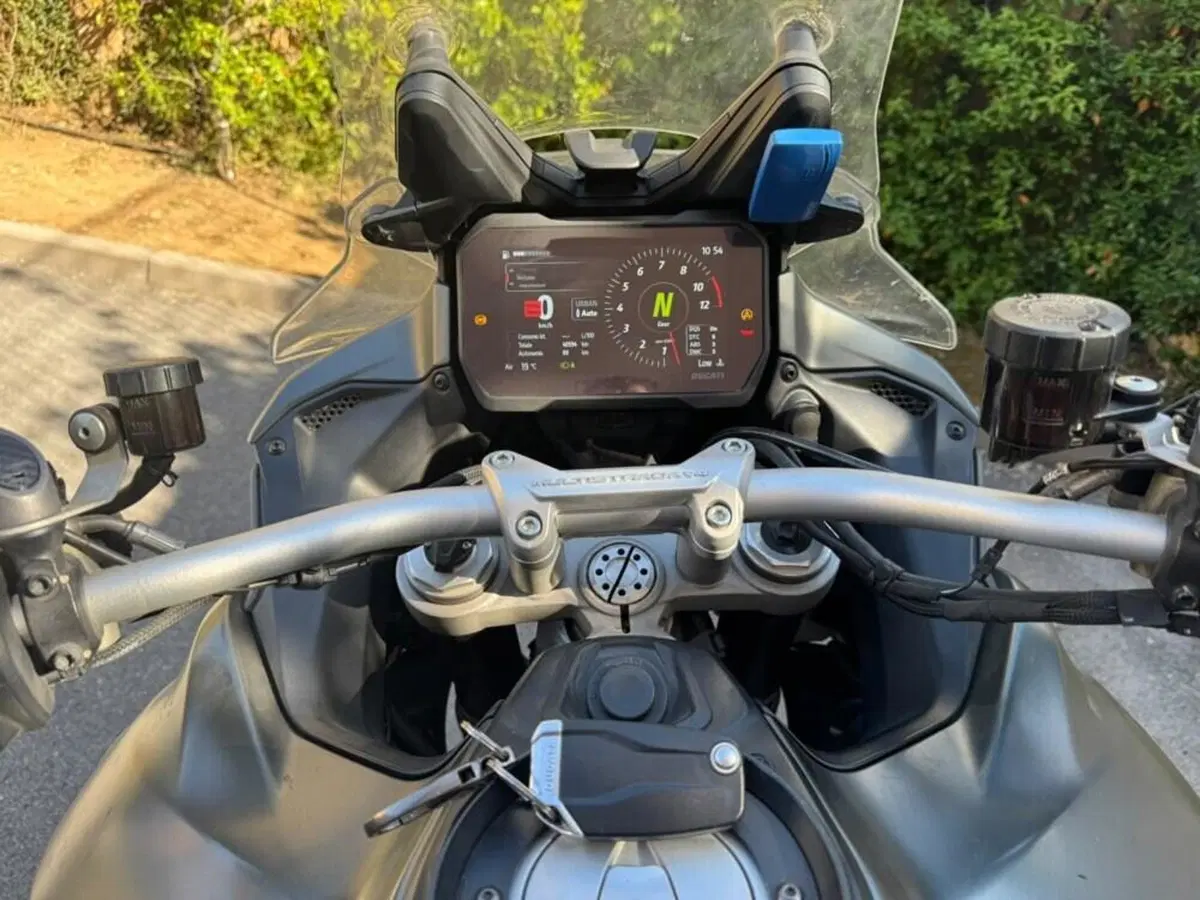 Ducati Multistrada V4 S (2021 - 24) (2)
