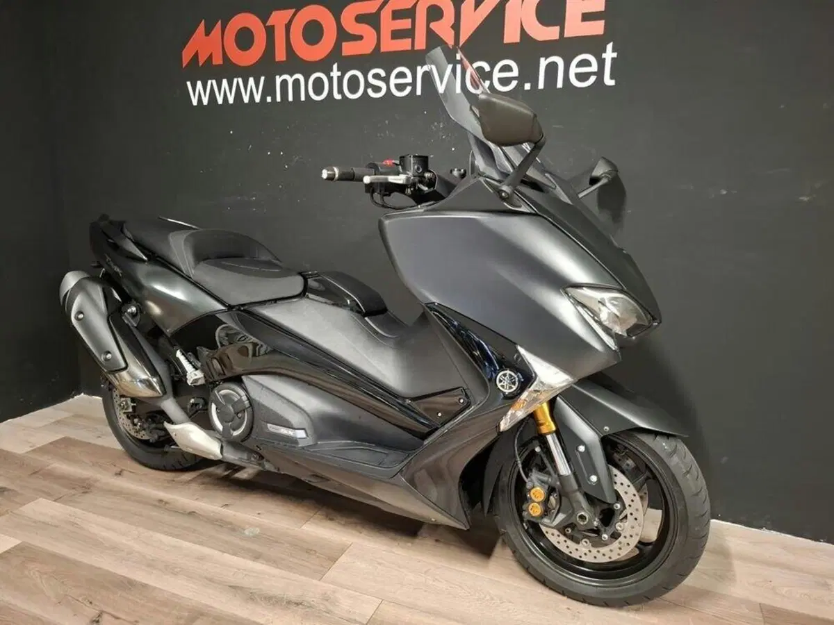 Yamaha T-Max 530 SX (2017 - 19) (6)