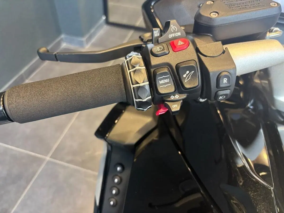 Bmw K 1600 GT (2022 - 27) (7)