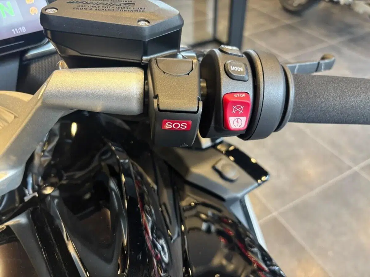 Bmw K 1600 GT (2022 - 27) (8)