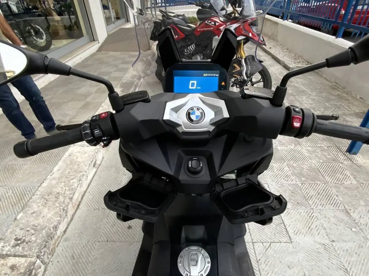 Bmw C 400 X (2025 - 26) (5)