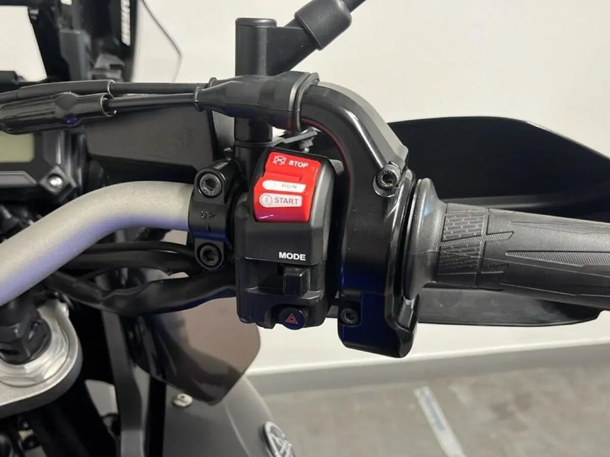 Yamaha XT1200ZE Super Ténéré (2017 - 20) (10)